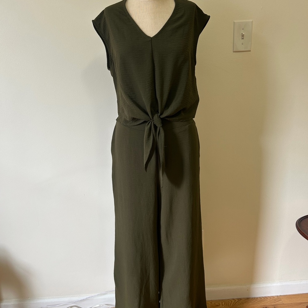 Olive Green Women's 2 Piece Set